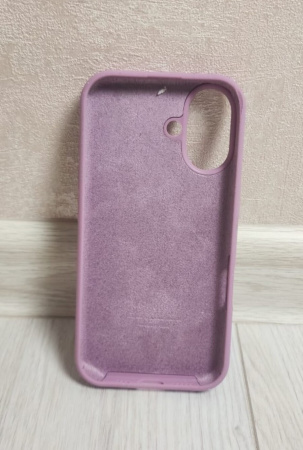 Силиконовый чехол для iPhone 17 с открытой камерой светло-фиолетовый