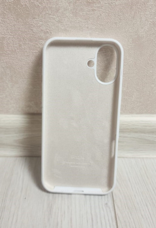 Силиконовый чехол для iPhone 17 с открытой камерой Белый