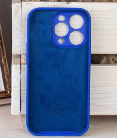 Силиконовый чехол для iPhone 16 Pro Max с закрытой камерой индиго