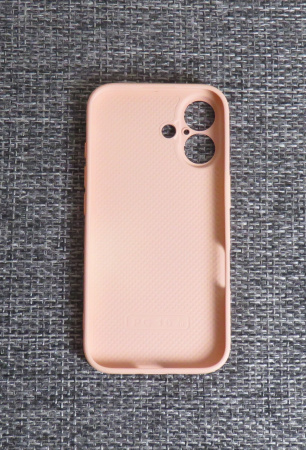 Чехлы стеклянные для iPhone 16 пудровый