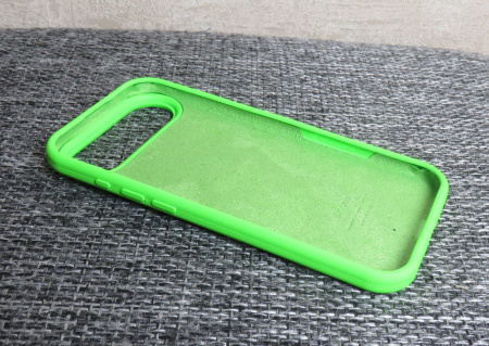 Силиконовый чехол для iPhone 17 Air с открытой камерой Салатовый